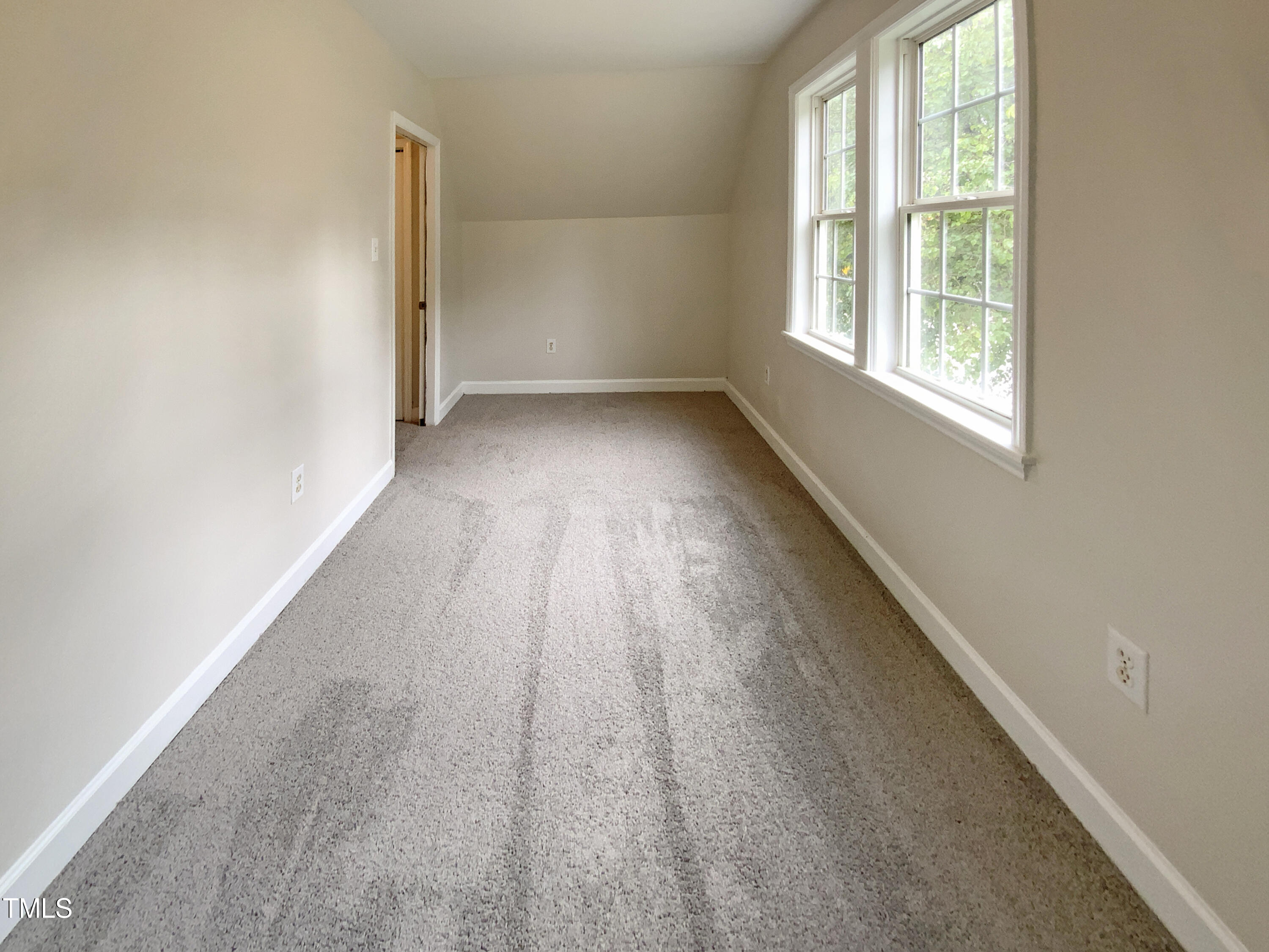 5401 Neuse View Drive Raleigh, NC 27610 - Photo 22 of 24 listing_21