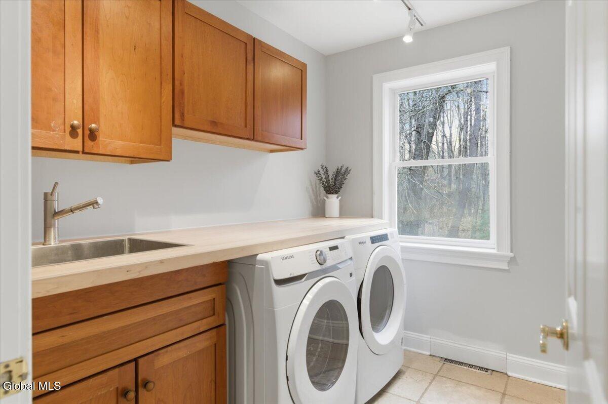 49 Homestead Road Northumberland, NY 12866 - Photo 28 of 56 54-016_FJD_0794