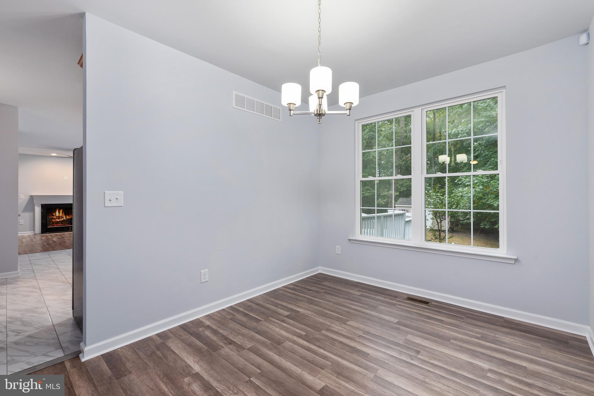 8261 Old Mill Road Pasadena, MD 21122 - Photo 15 of 40