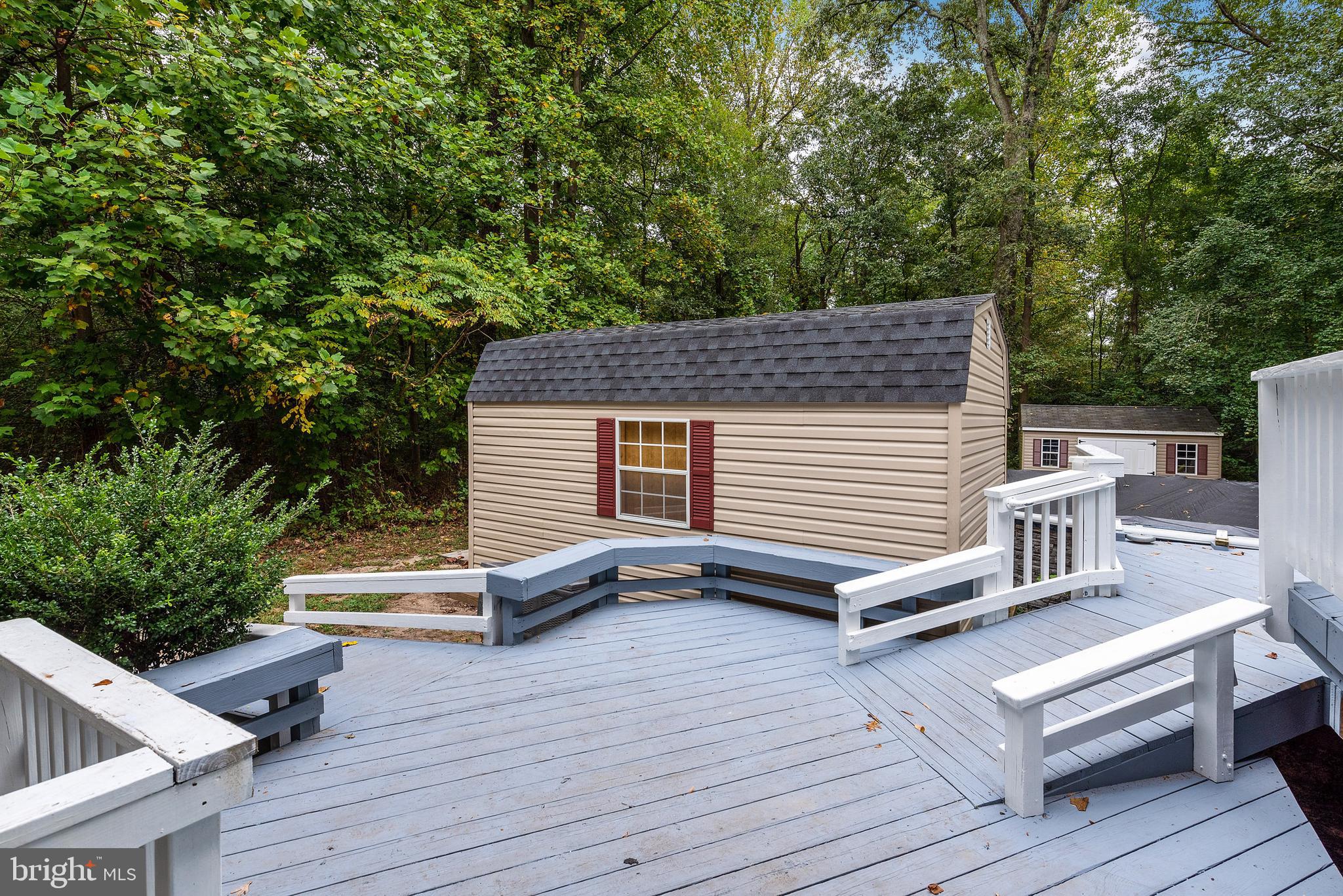8261 Old Mill Road Pasadena, MD 21122 - Photo 36 of 40