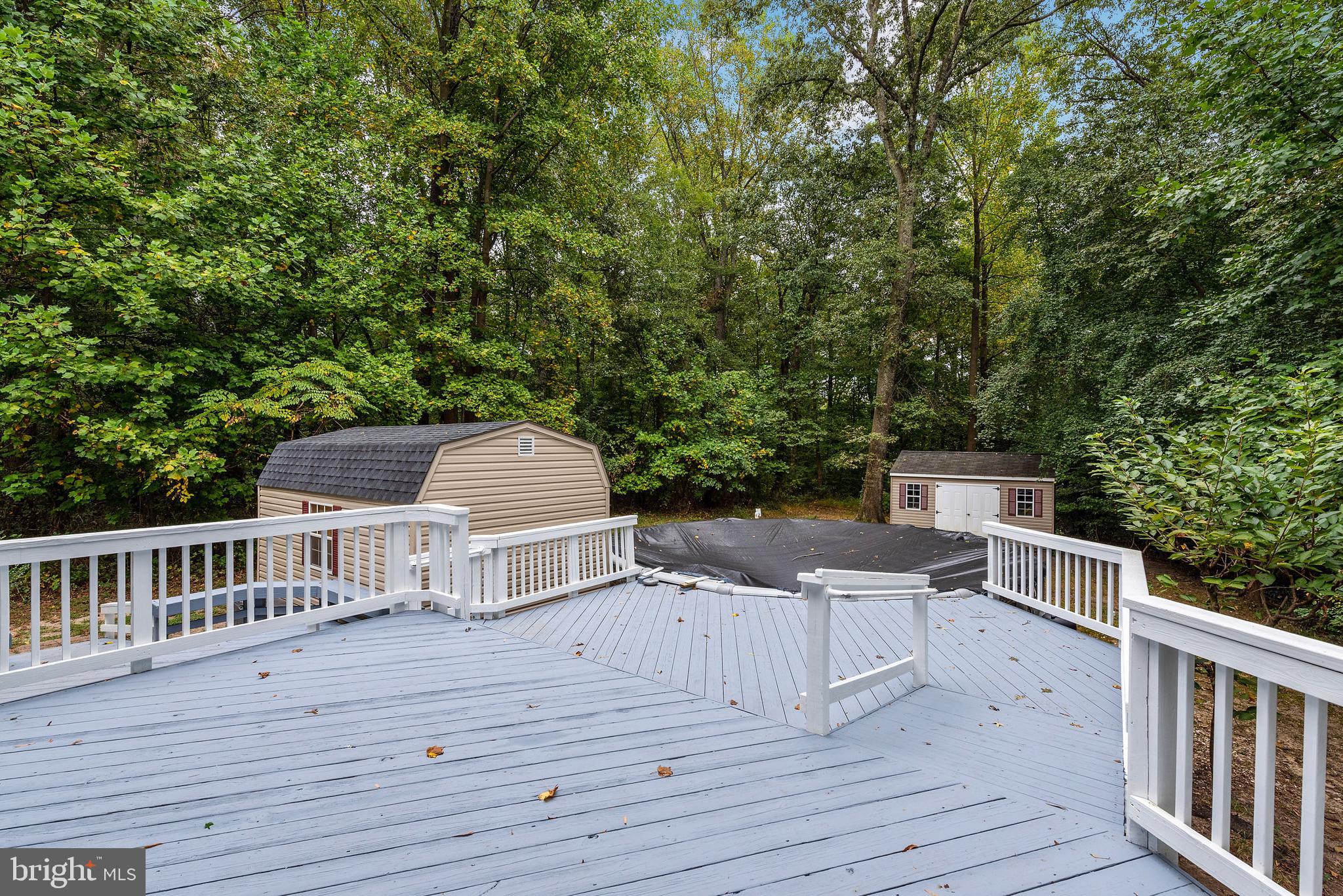 8261 Old Mill Road Pasadena, MD 21122 - Photo 37 of 40
