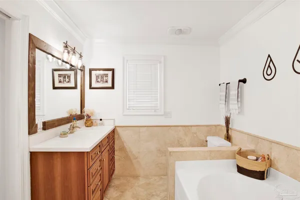 $522,500 | 1110 Lionsgate Lane, Gulf Breeze, FL 32563