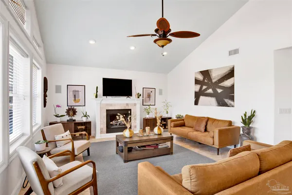 $522,500 | 1110 Lionsgate Lane, Gulf Breeze, FL 32563