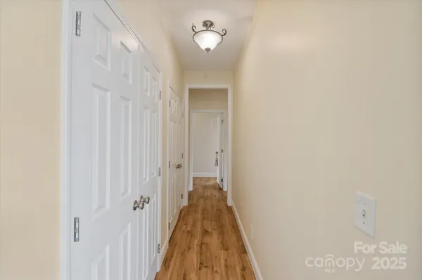 $599,900 | 30 Linn Garden Lane, Swannanoa, NC 28778