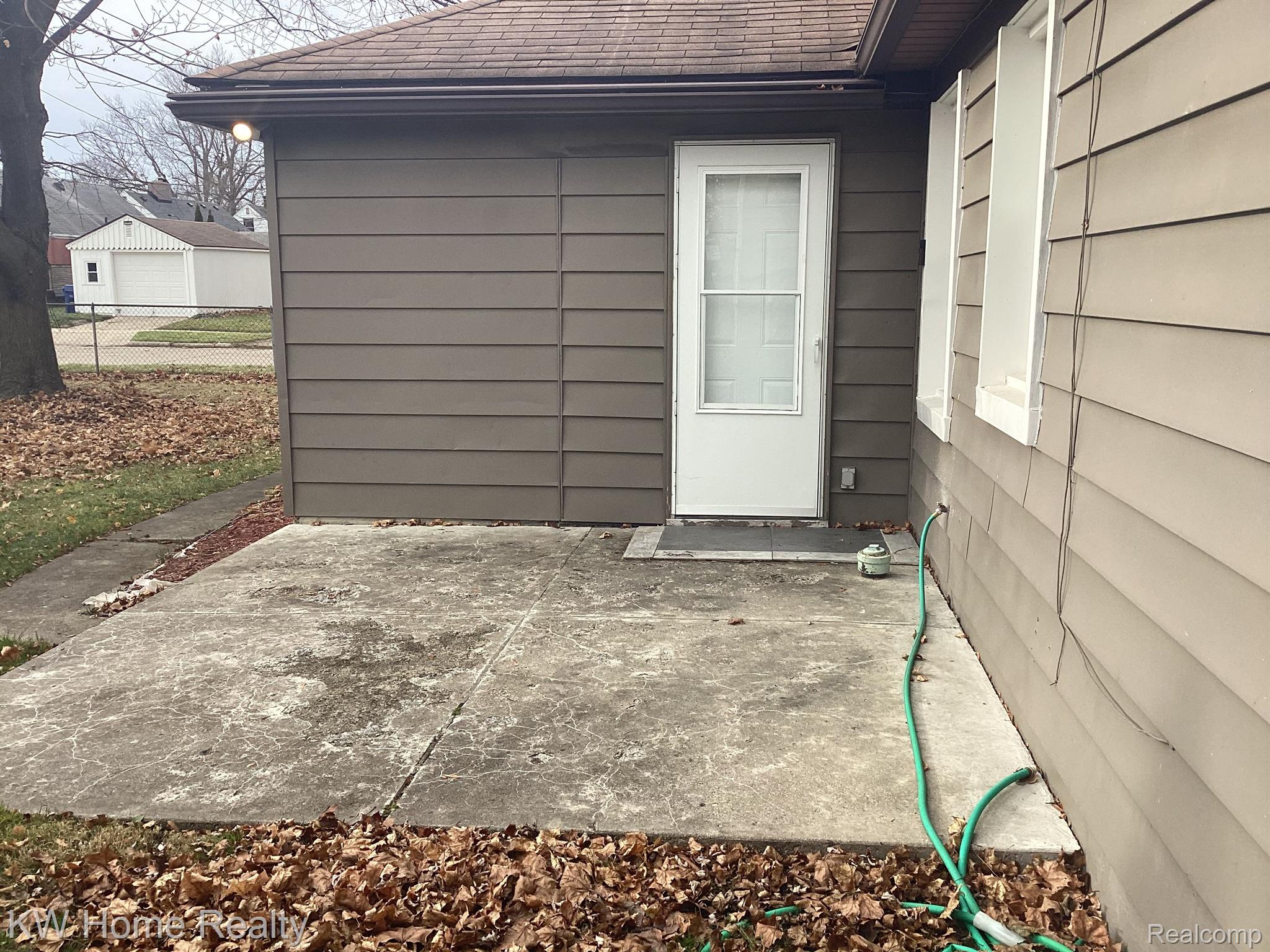 26447 Student Street Redford, MI 48239 - Photo 7 of 38 Back Door