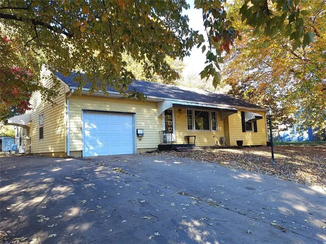 $180,000 | 12308 East 42nd Street South, Independence, MO 64055