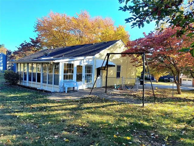 $180,000 | 12308 East 42nd Street South, Independence, MO 64055