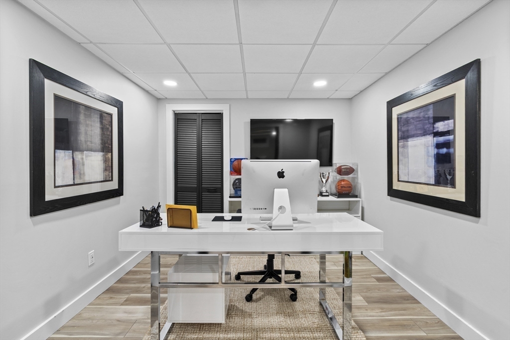 102 Cairn Ridge Road Falmouth, MA 02536 - Photo 24 of 38