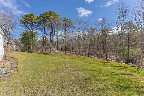 $1,395,000 | 102 Cairn Ridge Road, Falmouth, MA 02536