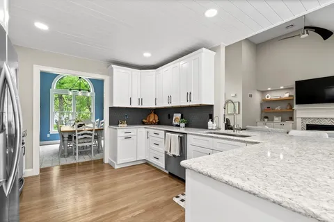 $1,395,000 | 102 Cairn Ridge Road, Falmouth, MA 02536