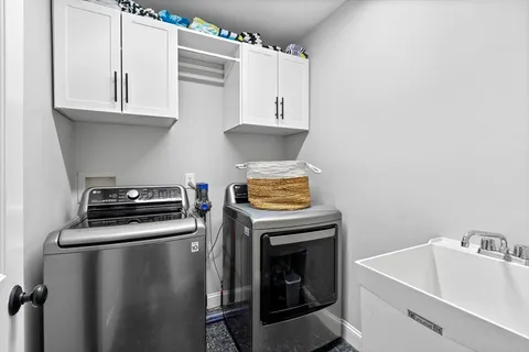 $1,395,000 | 102 Cairn Ridge Road, Falmouth, MA 02536