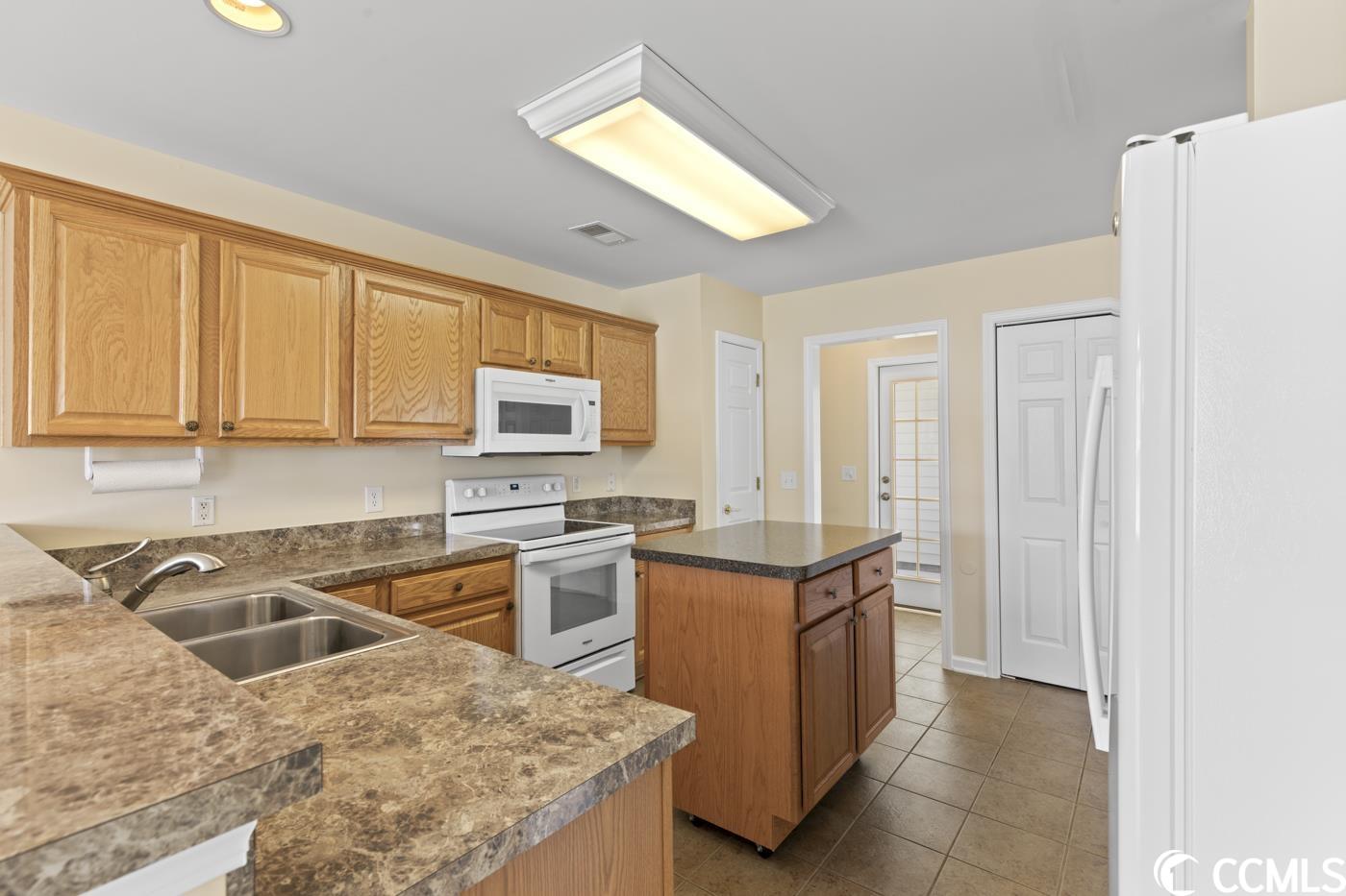 304 Whitchurch Street Murrells Inlet, SC 29576 - Photo 12 of 39 Gallery Image 12