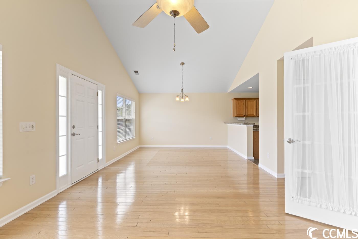304 Whitchurch Street Murrells Inlet, SC 29576 - Photo 5 of 39 Gallery Image 5