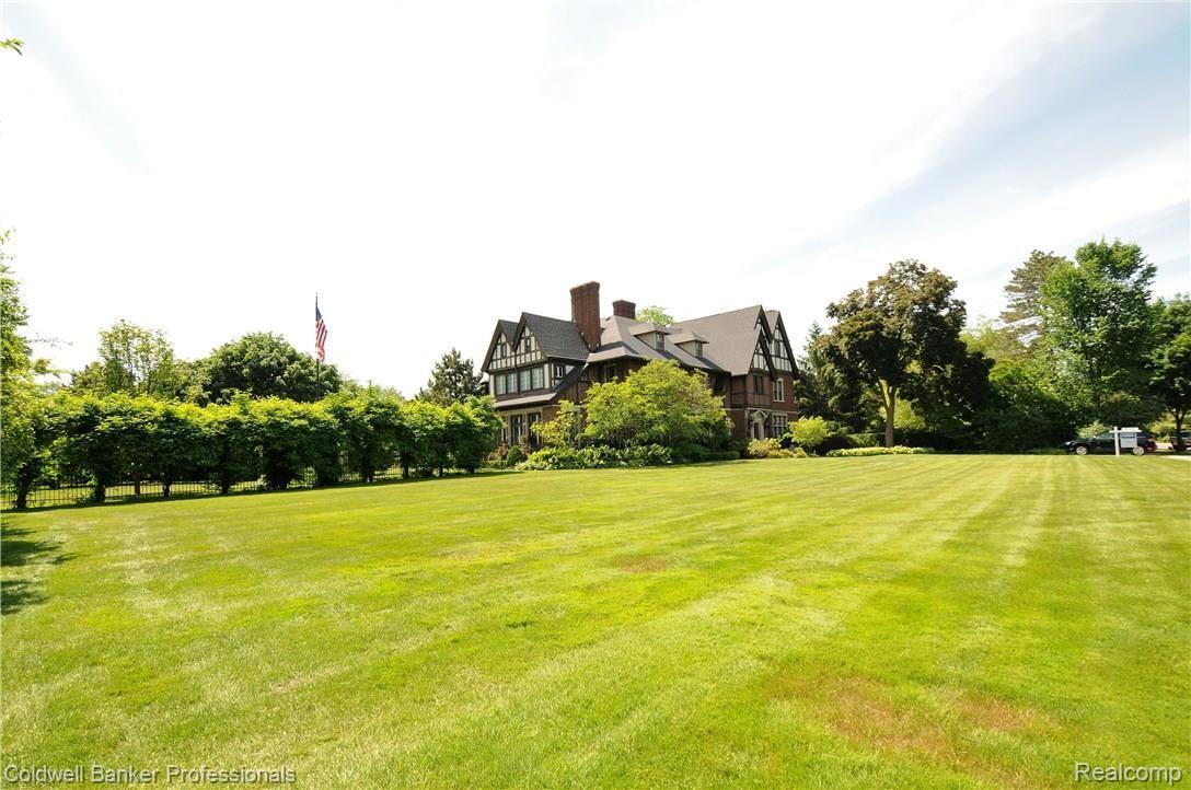 1007 Bishop Road Grosse Pointe, MI 48230 - Photo 55 of 59 DSC_1625.JPG