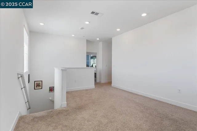 $4,250 | 300 Hideaway Lane, Pittsburg, CA 94565