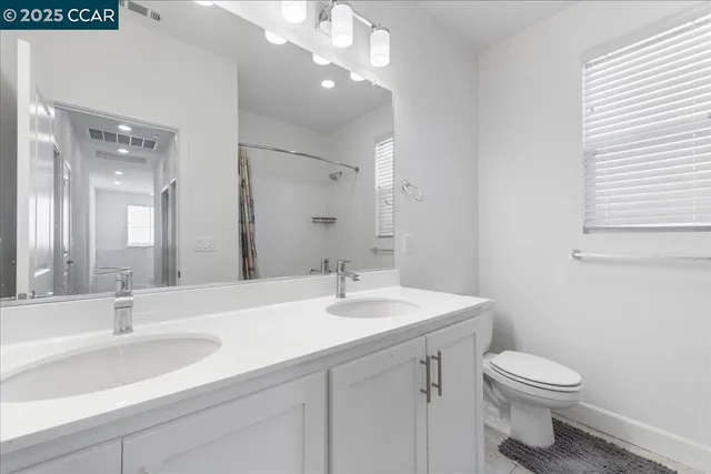 $4,250 | 300 Hideaway Lane, Pittsburg, CA 94565