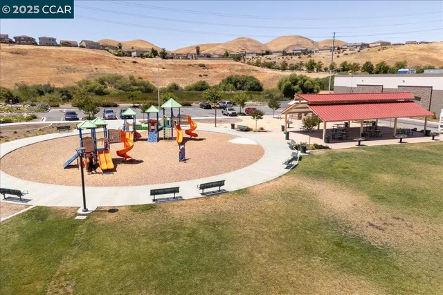 $4,250 | 300 Hideaway Lane, Pittsburg, CA 94565