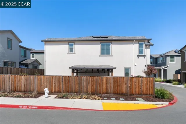 $4,250 | 300 Hideaway Lane, Pittsburg, CA 94565