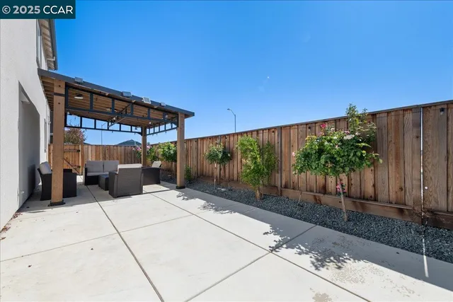$4,250 | 300 Hideaway Lane, Pittsburg, CA 94565