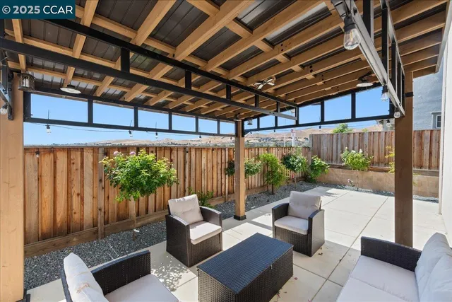 $4,250 | 300 Hideaway Lane, Pittsburg, CA 94565