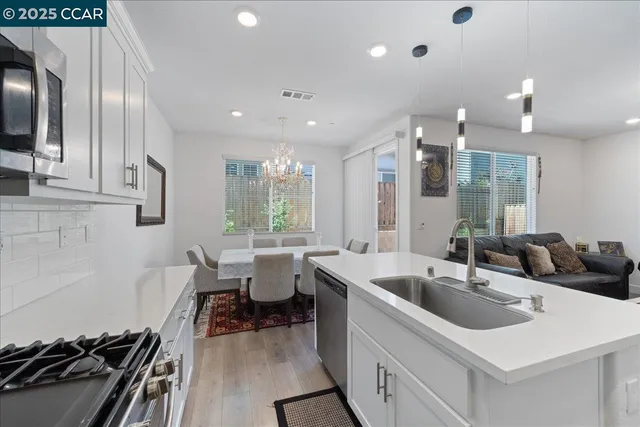 $4,250 | 300 Hideaway Lane, Pittsburg, CA 94565