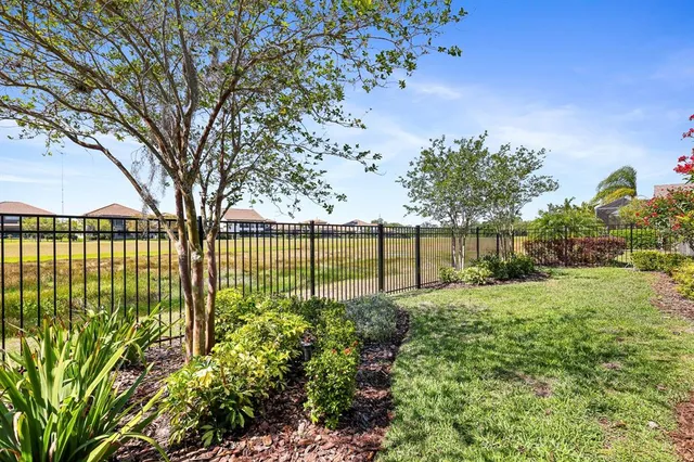 $535,000 | 13939 Swallow Hill Drive, Lithia, FL 33547