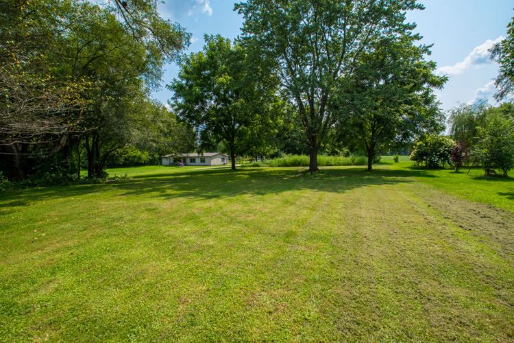 23786 Grant Road South Bend, IN 46619 - Photo 22 of 23 Gallery Image 22