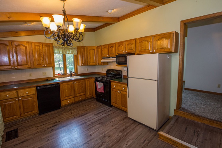 23786 Grant Road South Bend, IN 46619 - Photo 8 of 23 Gallery Image 8