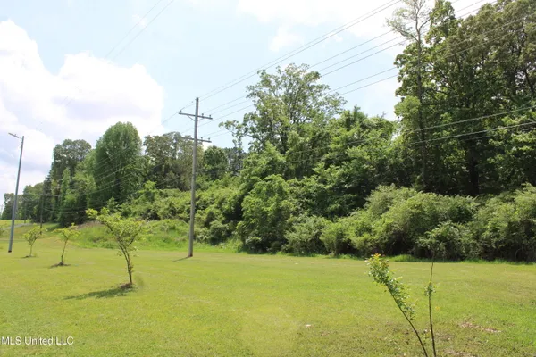 $1,750,000 | 5427 Highway 305, Olive Branch, MS 38654