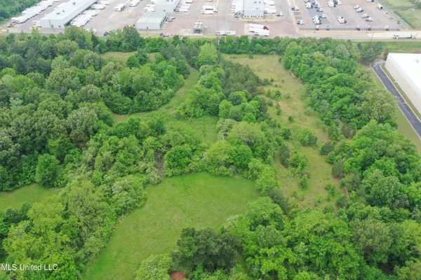 $1,750,000 | 5427 Highway 305, Olive Branch, MS 38654