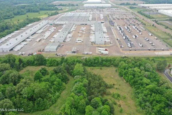 $1,750,000 | 5427 Highway 305, Olive Branch, MS 38654