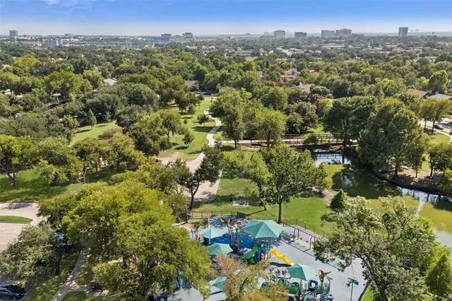 an aerial view of multiple house