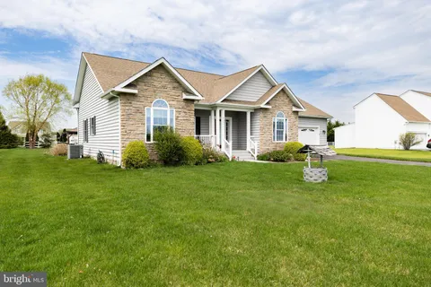$459,900 | 24806 Shoreline Drive, Millsboro, DE 19966