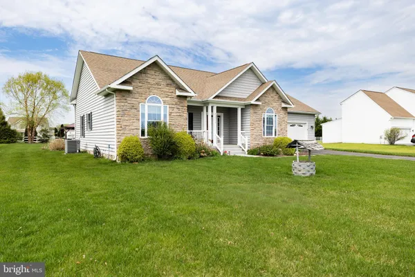 $489,900 | 24806 Shoreline Drive, Millsboro, DE 19966