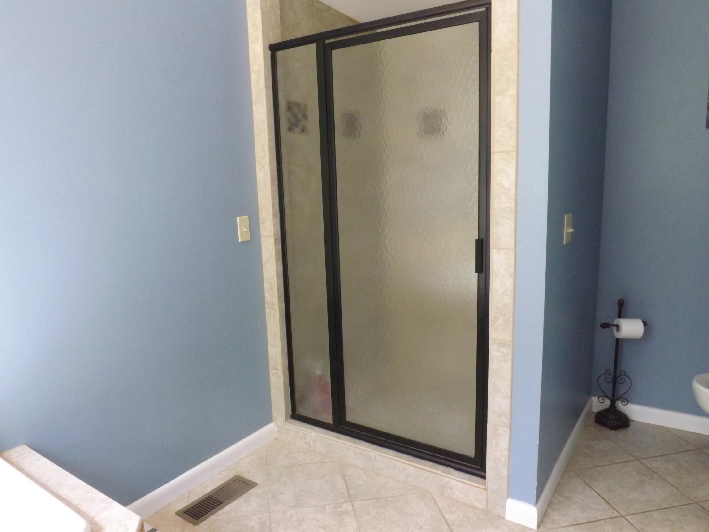 775 Vineyard Point Road Sequatchie, TN 37374 - Photo 18 of 36 Master bath shower