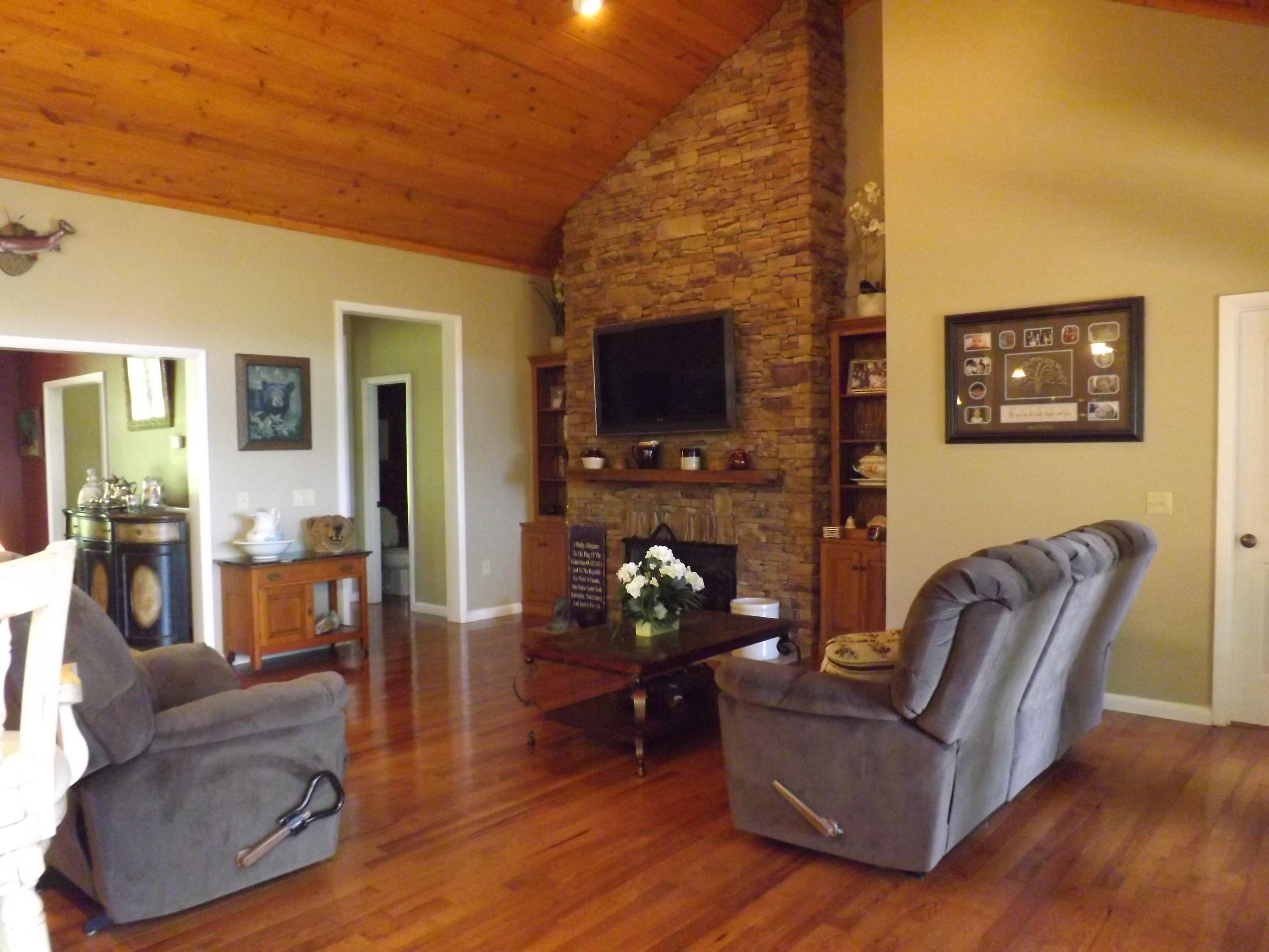 775 Vineyard Point Road Sequatchie, TN 37374 - Photo 5 of 36 Den