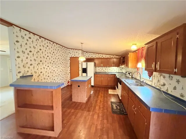 $200,000 | 4939 Nature Lane, Haw River, NC 27258