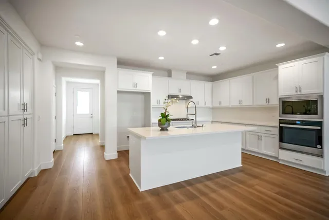 $650,000 | 127 Bodega Drive, Lodi, CA 95240