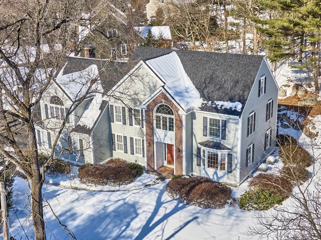220 Hayden Road Groton, MA 01450 - Photo 2 of 37 a view of a large building