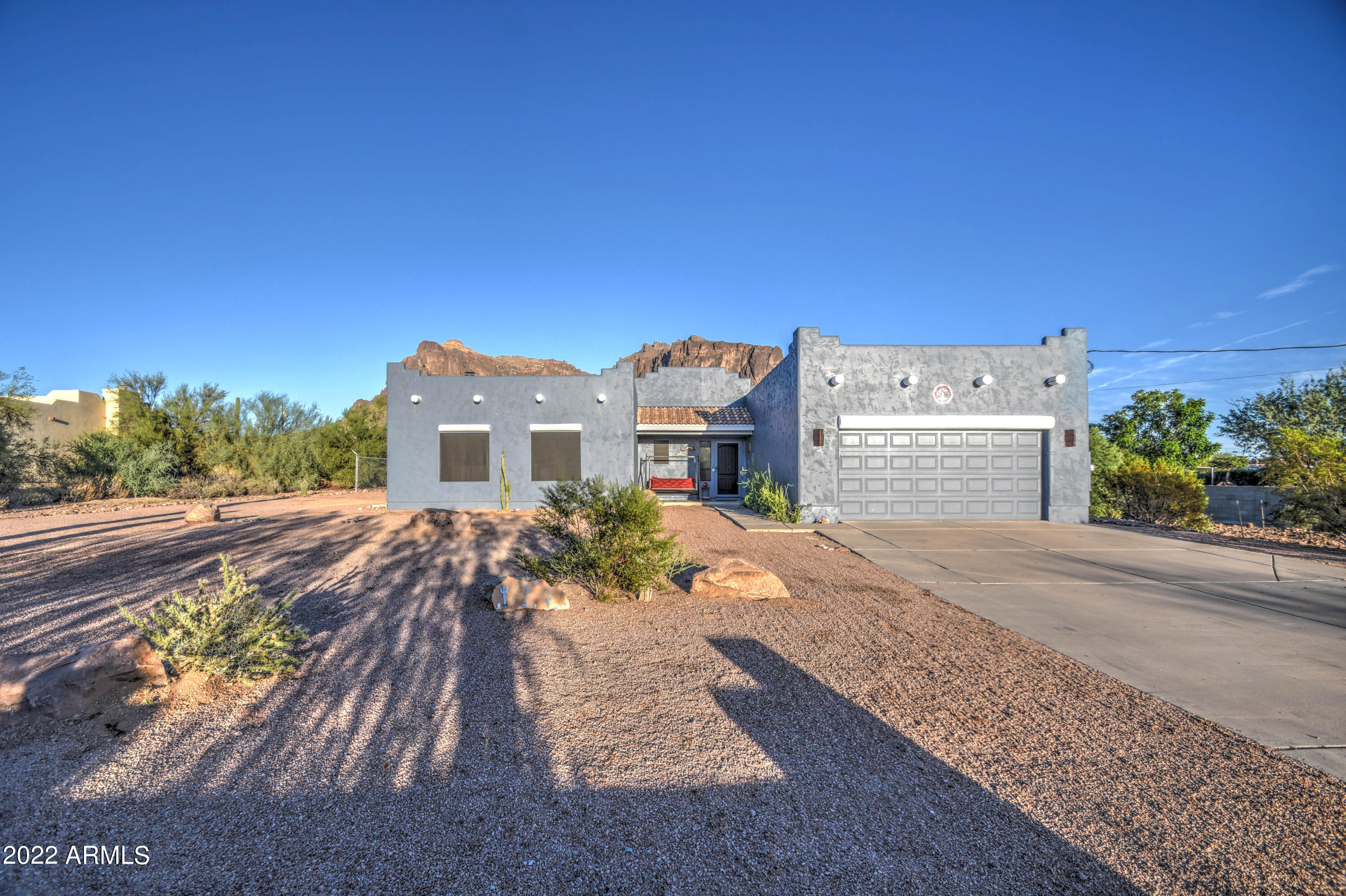 2733 North Val Vista Road Apache Junction, AZ 85119 - Photo 12 of 106 FRONT 3