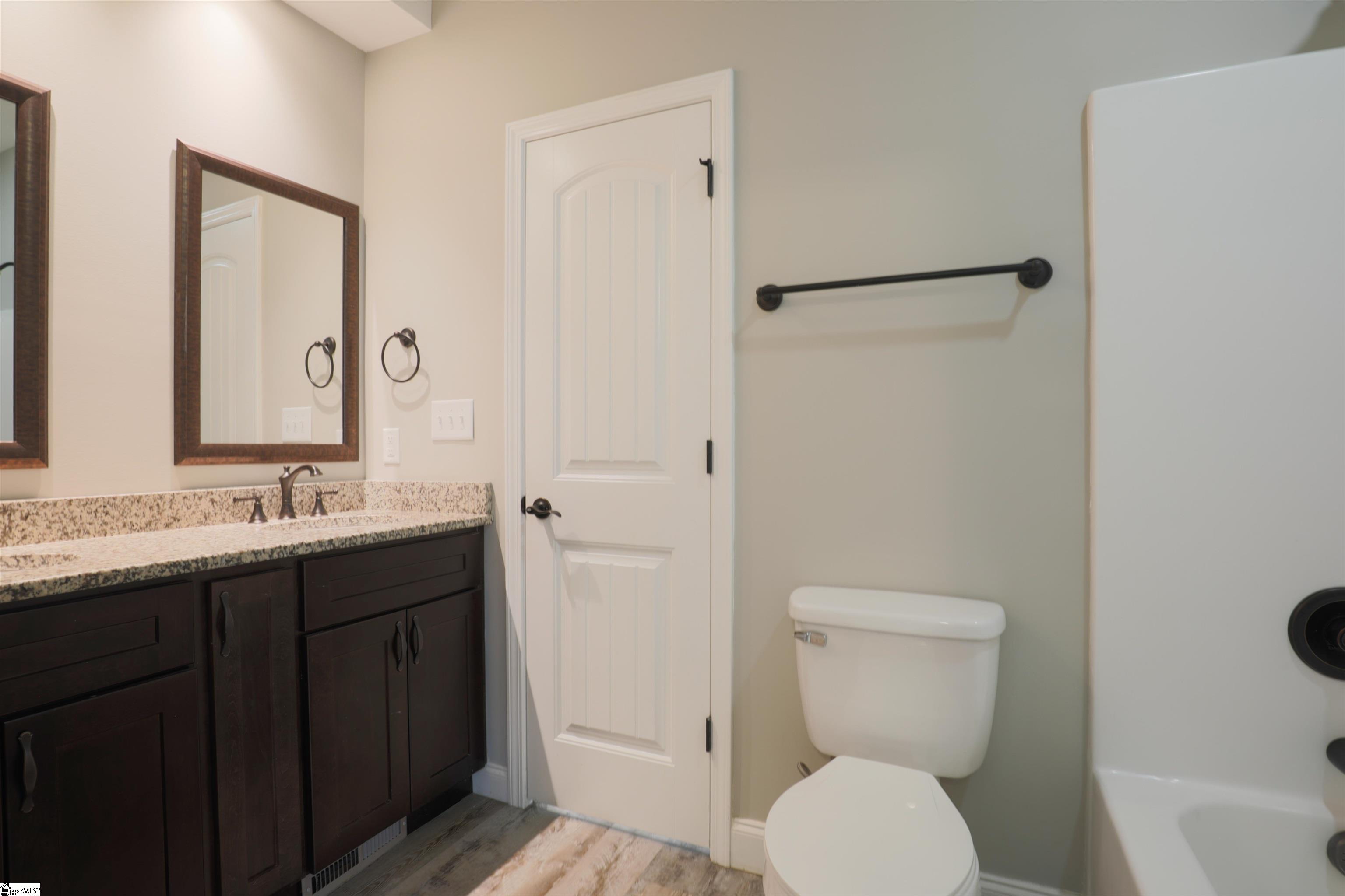 1340 Shoresbrook Road Spartanburg, SC 29301 - Photo 6 of 15 Gallery Image 6