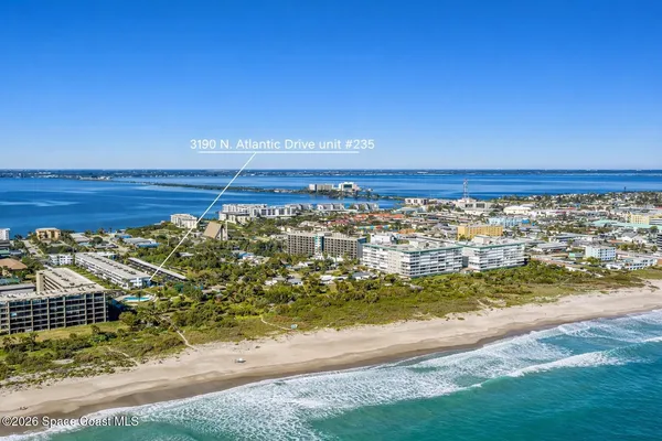 a view of an ocean view