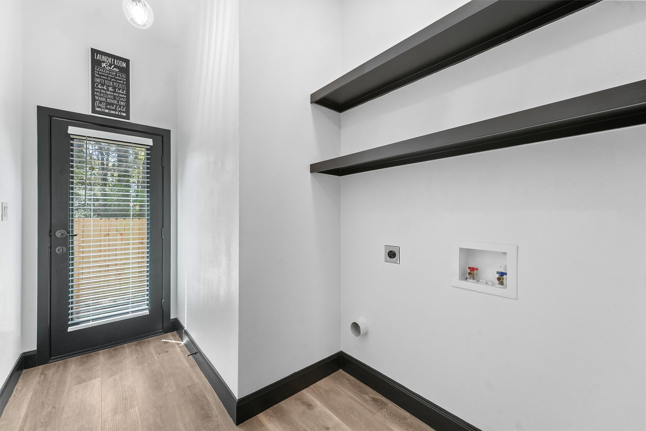210 Canary Street Point Blank, TX 77364 - Photo 14 of 24 a view of a hallway with closet