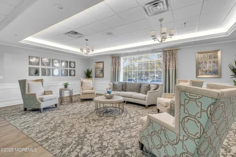 $325,000 | 2 Weybridge Place, Manchester Township, NJ 08759