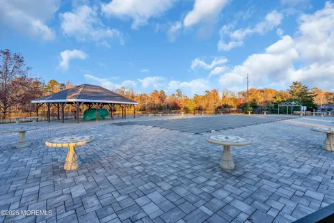 $325,000 | 2 Weybridge Place, Manchester Township, NJ 08759