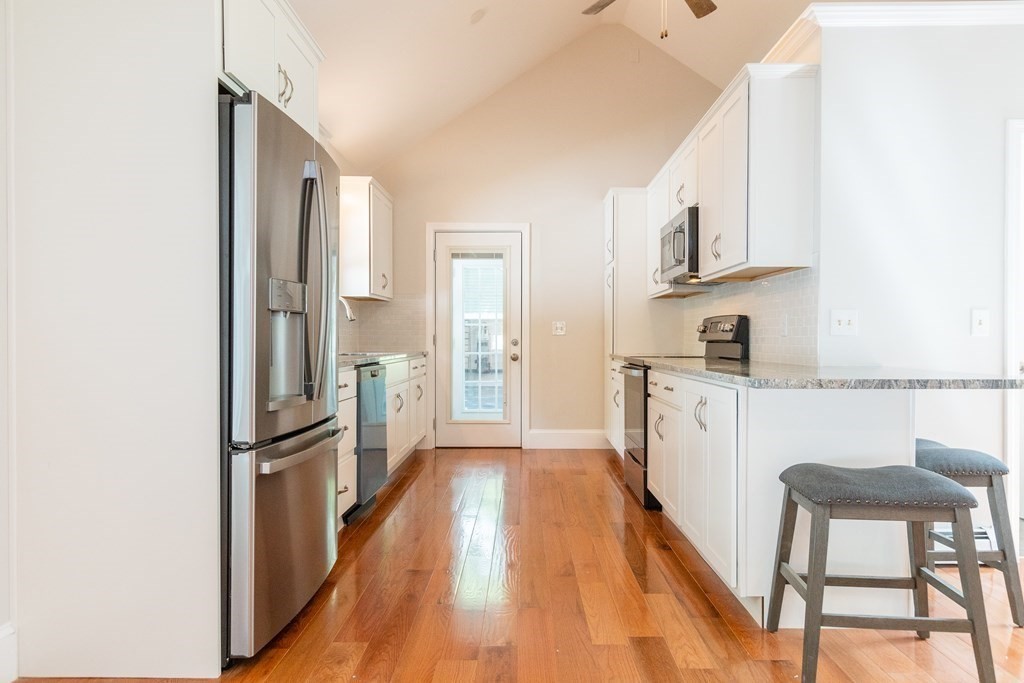 400 Wrentham Road Bellingham, MA 02019 - Photo 4 of 39 Gallery Image 4