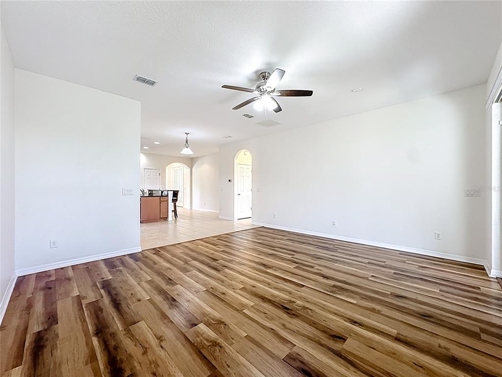 1415 Ellis Fallon Loop Oviedo, FL 32765 - Photo 37 of 75