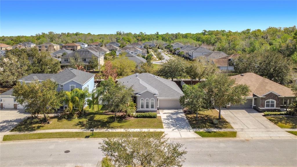 1415 Ellis Fallon Loop Oviedo, FL 32765 - Photo 9 of 75