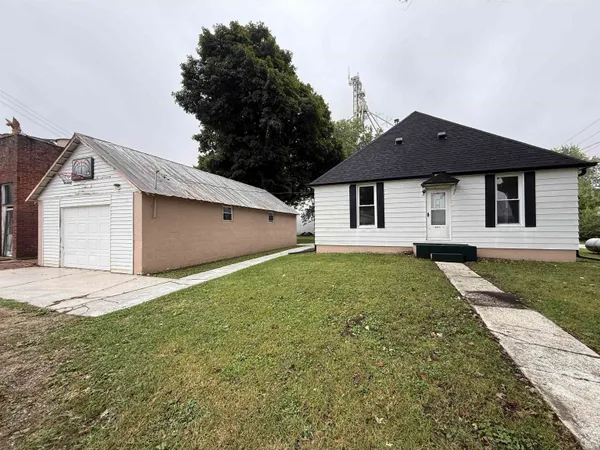 $180,000 | 7077 West 450 South, Williamsport, IN 47993