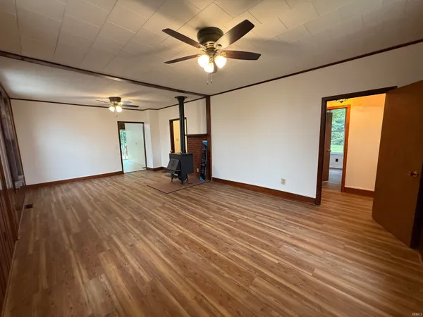 $180,000 | 7077 West 450 South, Williamsport, IN 47993